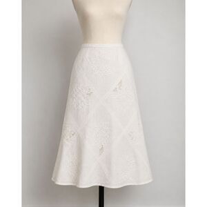 Vintage JSong sz 10 100% Linen fully lined A line Fit N Flare Skirt w/Embroidery
